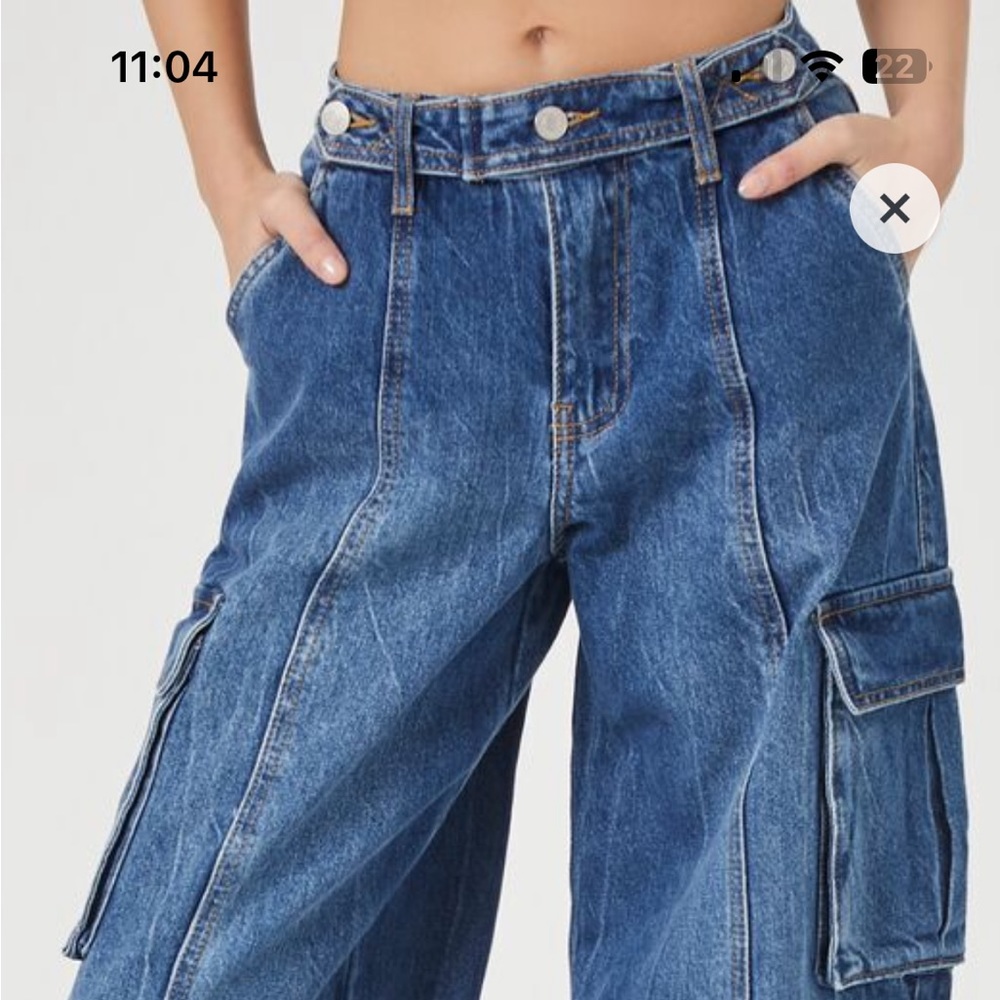 EUC Sold Out Forever 21 Wide Leg Cargo Denim joggers 30